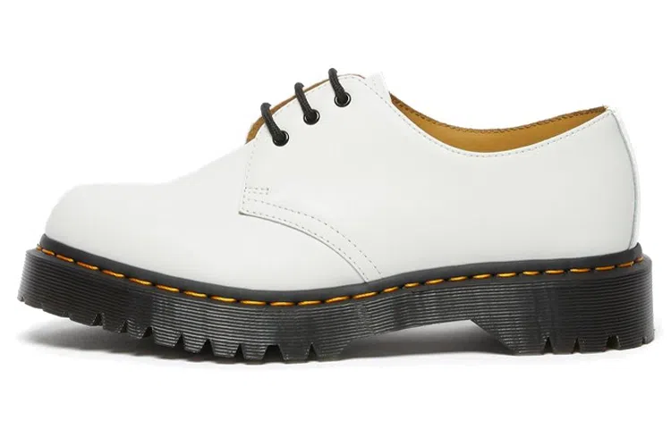 Dr. Martens 1461 White