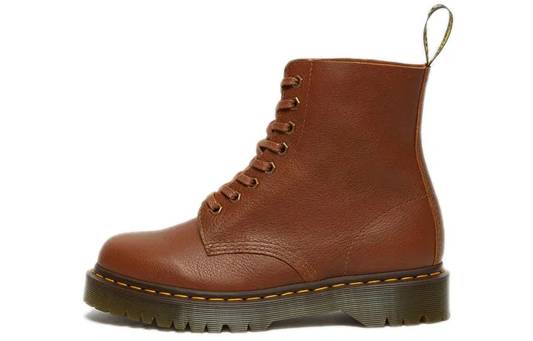 Dr. Martens 1460 Pascal Brown