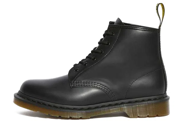 Dr. Martens 101 Black