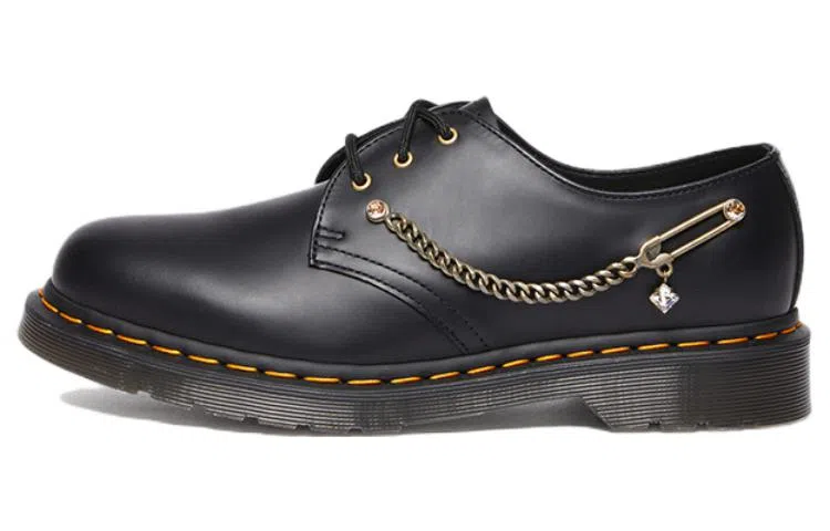 Dr.Martens