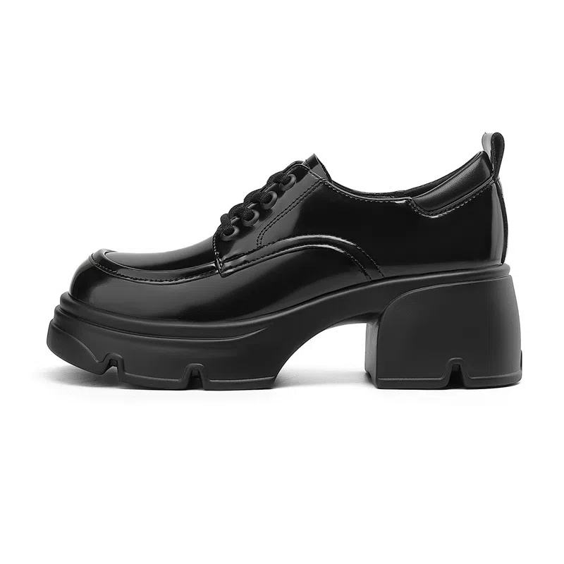 DAPHNE Classic Casual Flats