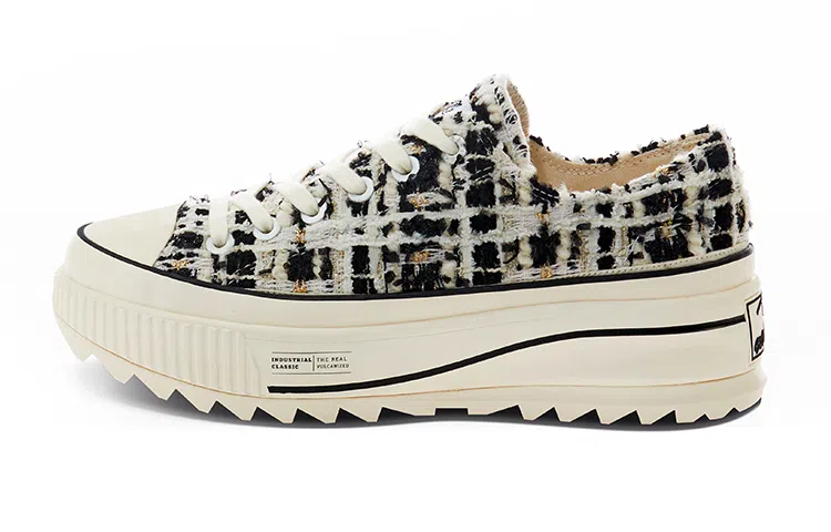 EXCELSIOR HYBRIDTWEED