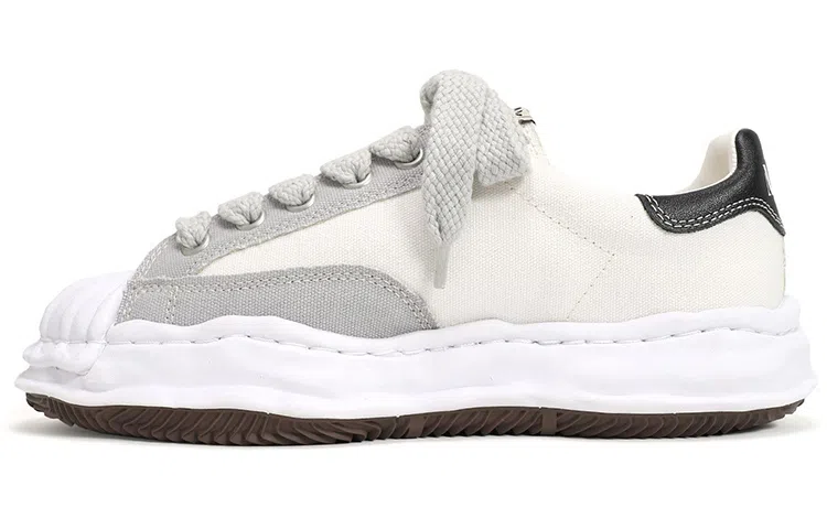 MIHARA YASUHIRO Blakey OG White