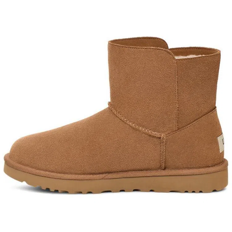 UGG Classic Short Chestnut