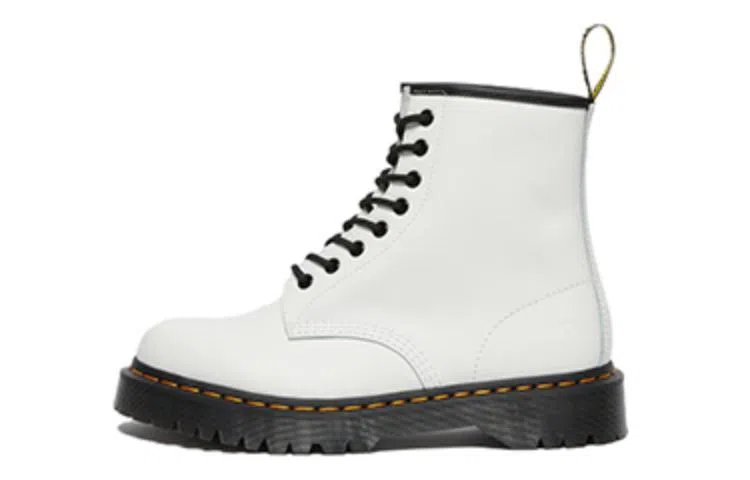 Dr. Martens 1460 White