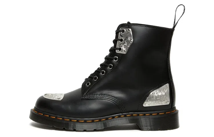 Dr. Martens 1460 King Nerd