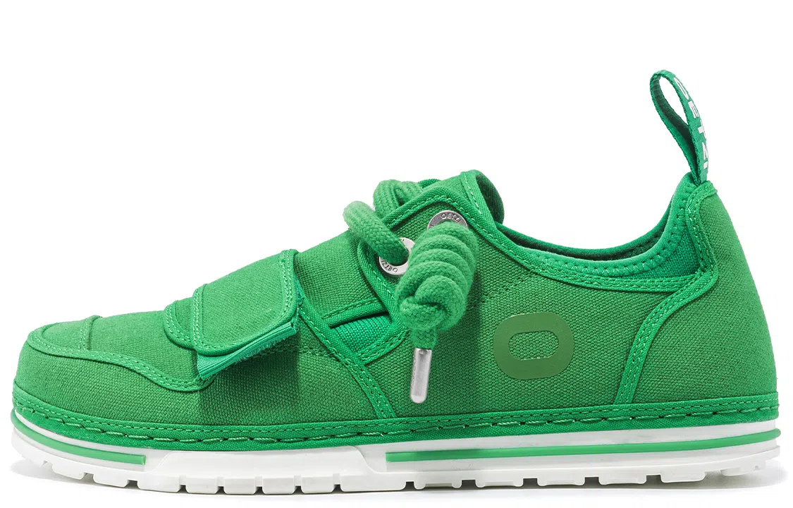OETZI Canvas Sneakers