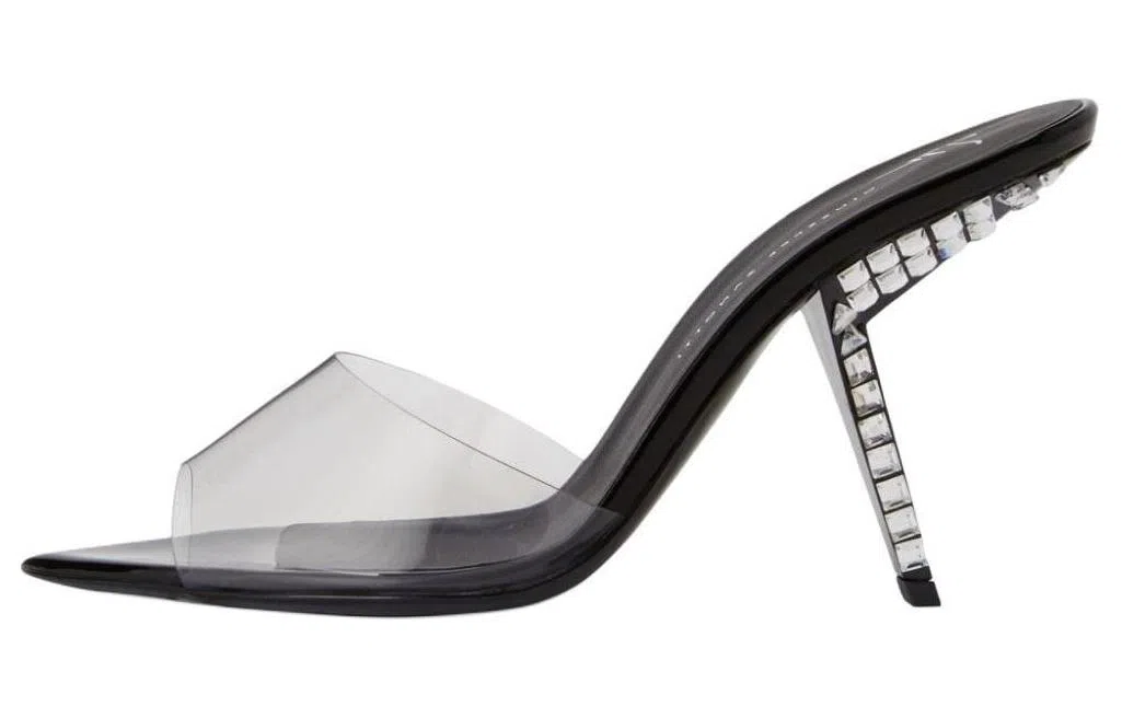 giuseppe zanottiGZ PVC 9cm