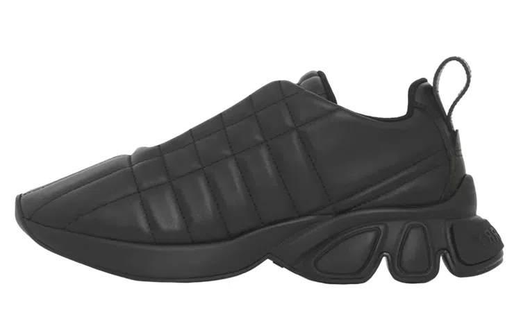 Burberry Classic Low Black