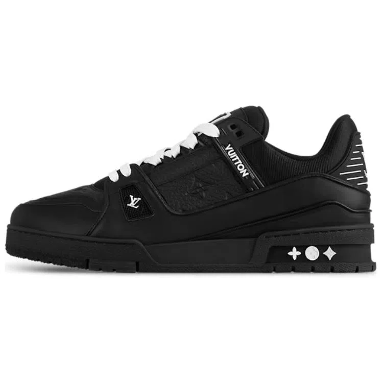 LOUIS VUITTON Trainer Black