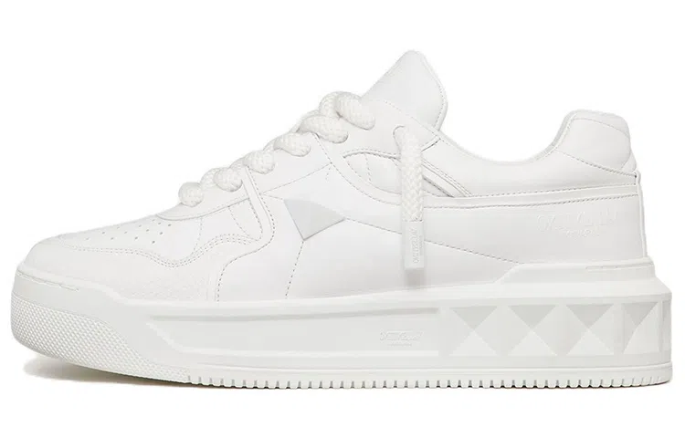 Valentino One Stud White