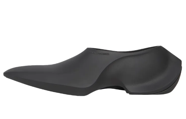 Balenciaga Space