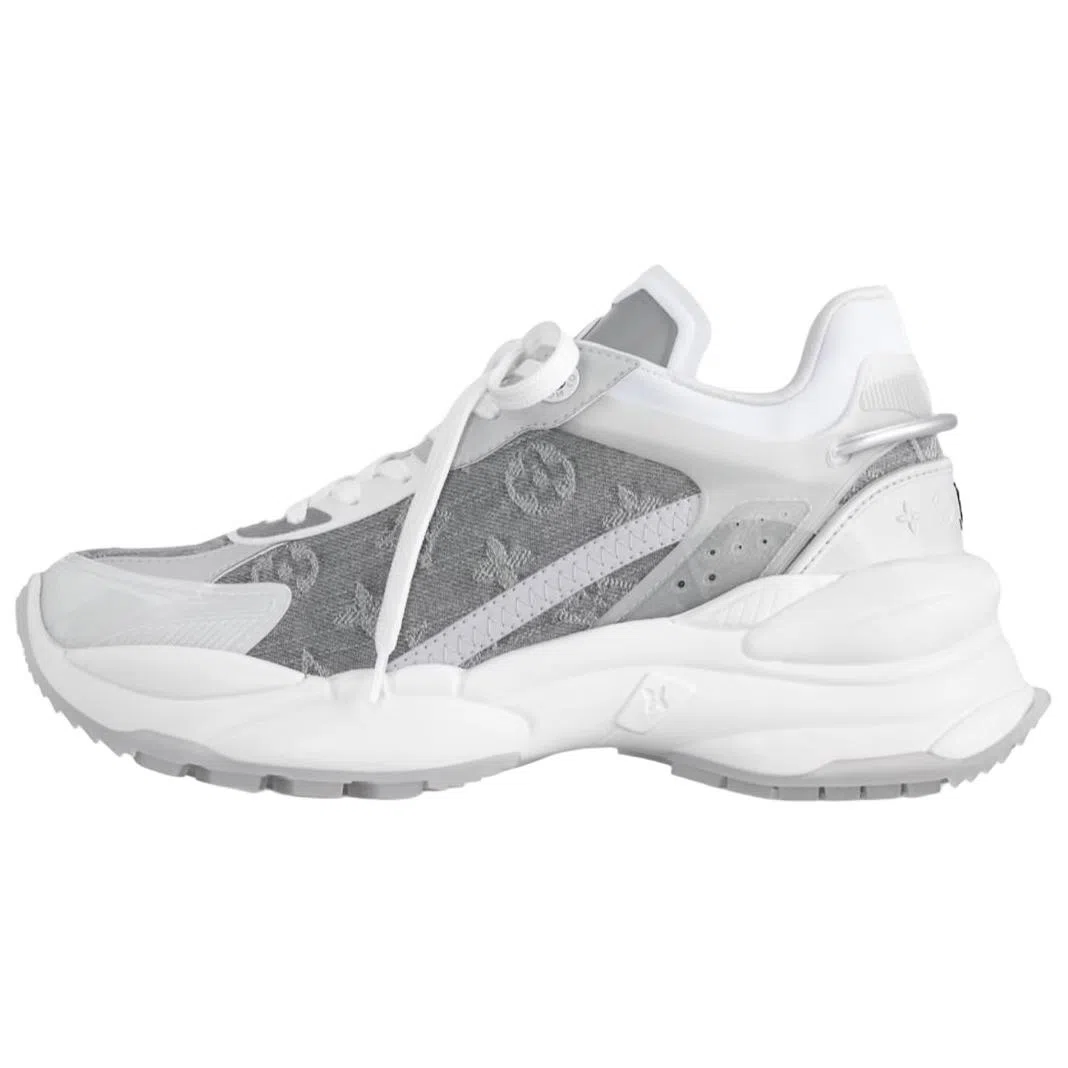 LOUIS VUITTON Run 55