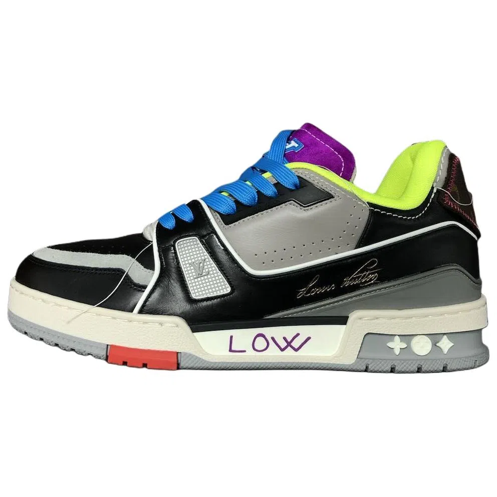 LOUIS VUITTON Trainer Paris Edition