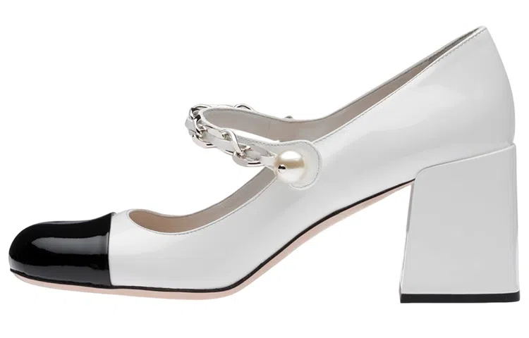 Miu Miu Patent Pearl Chain Heel White Black 6.5cm 2023