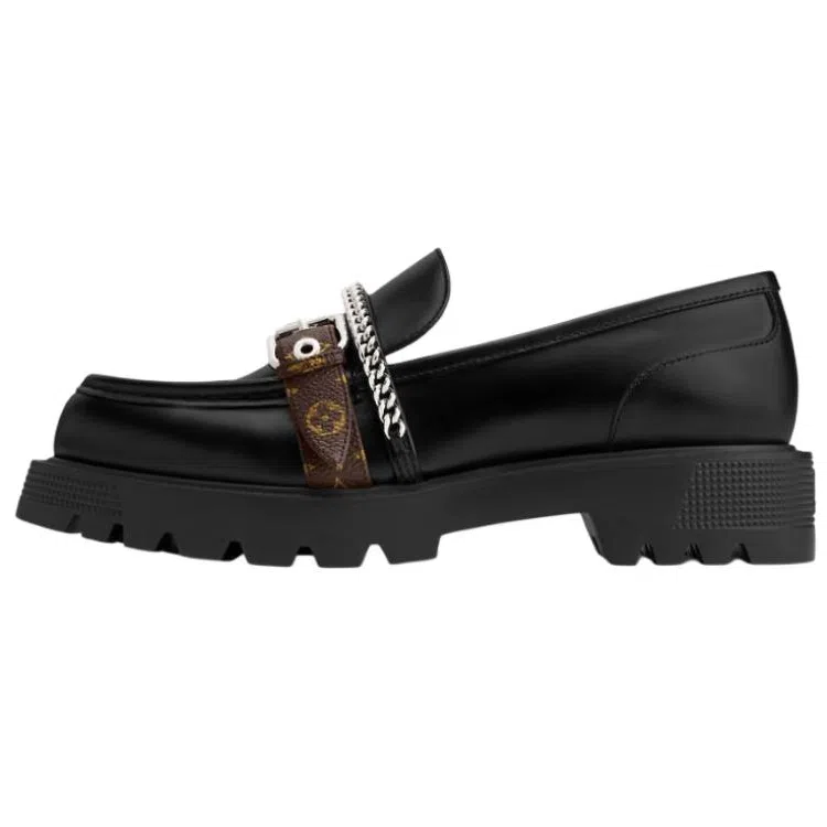 Louis Vuitton District Loafer Black