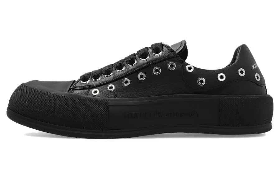 Alexander McQueen Deck Low Black