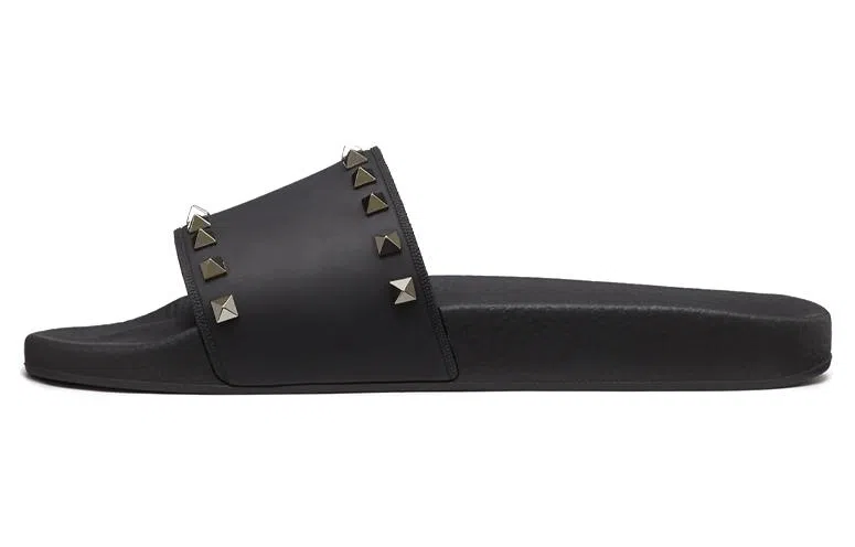 Valentino Rockstud Black