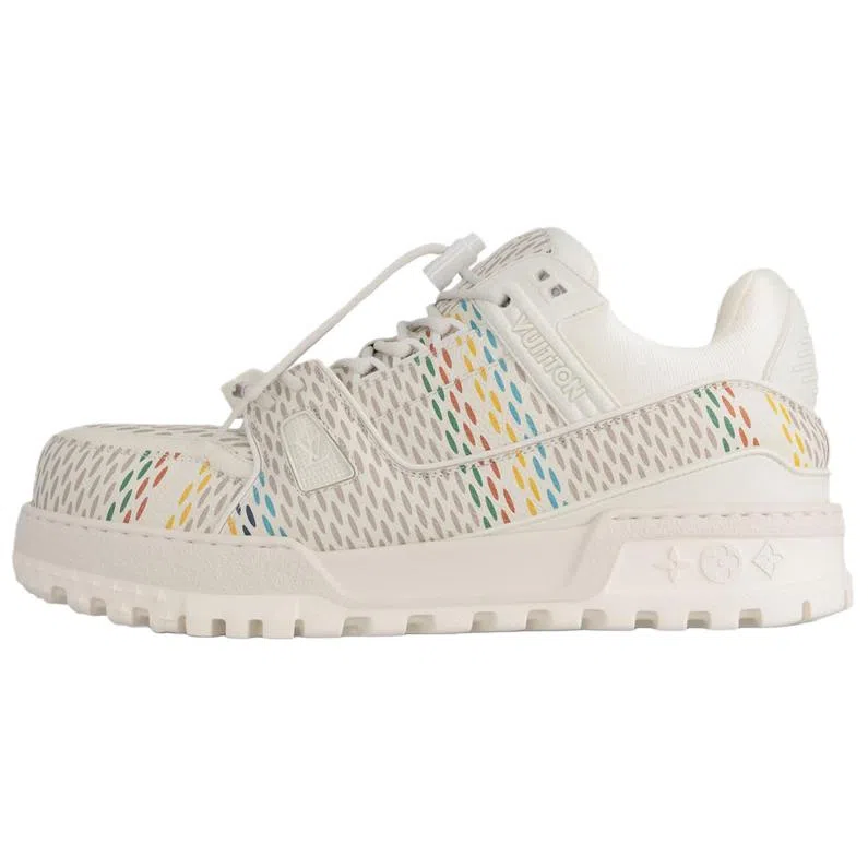 Louis Vuitton Low Top Sneakers