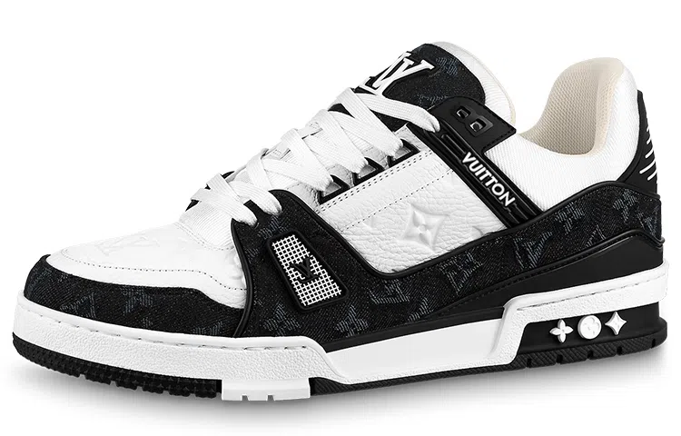 Louis Vuitton Trainer White Black