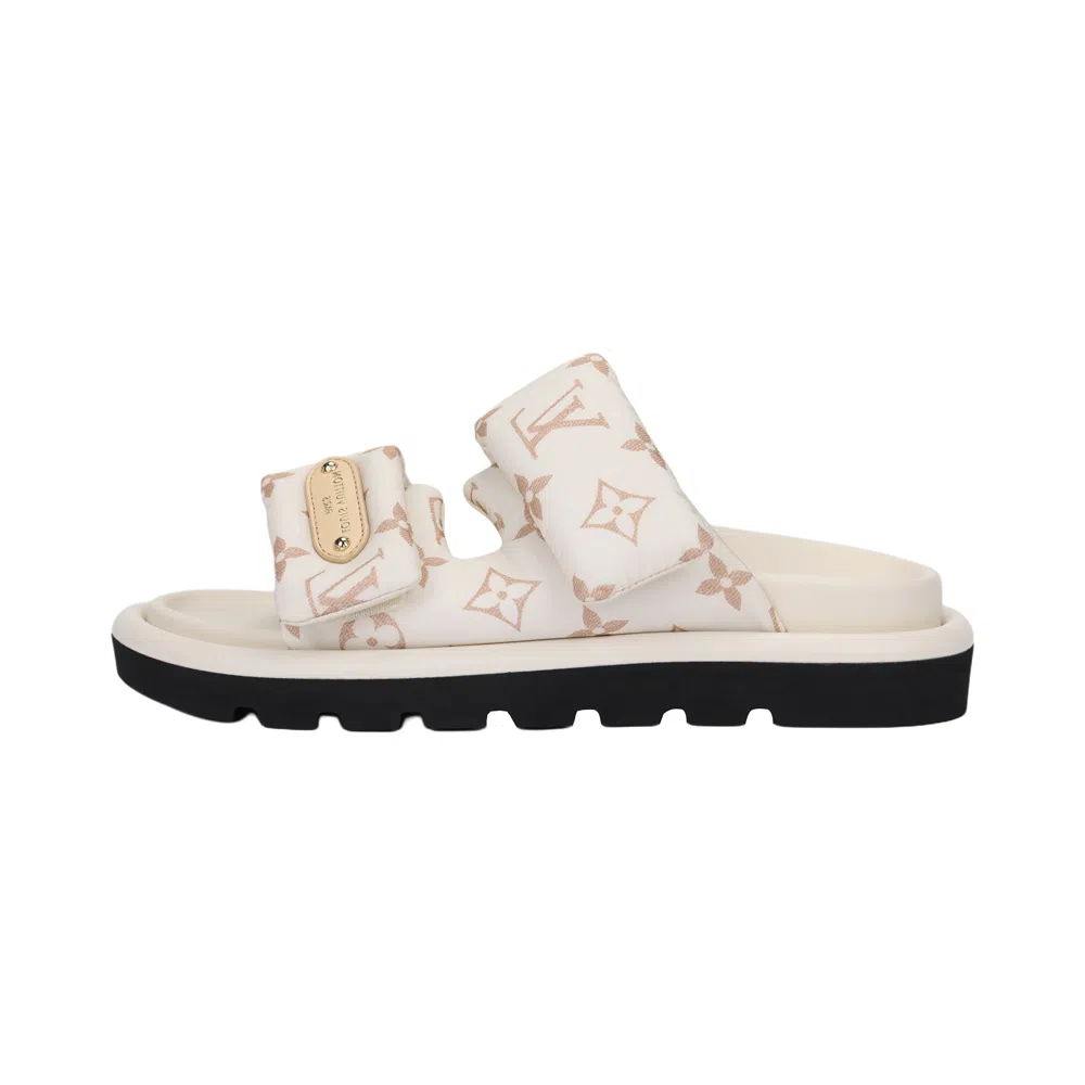 Louis Vuitton Pool Pillow Comfort White