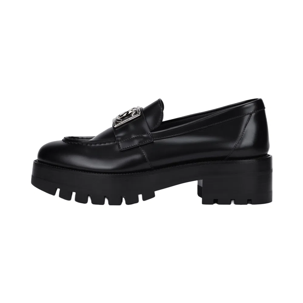 CHANEL Classic Round Toe Loafers Black
