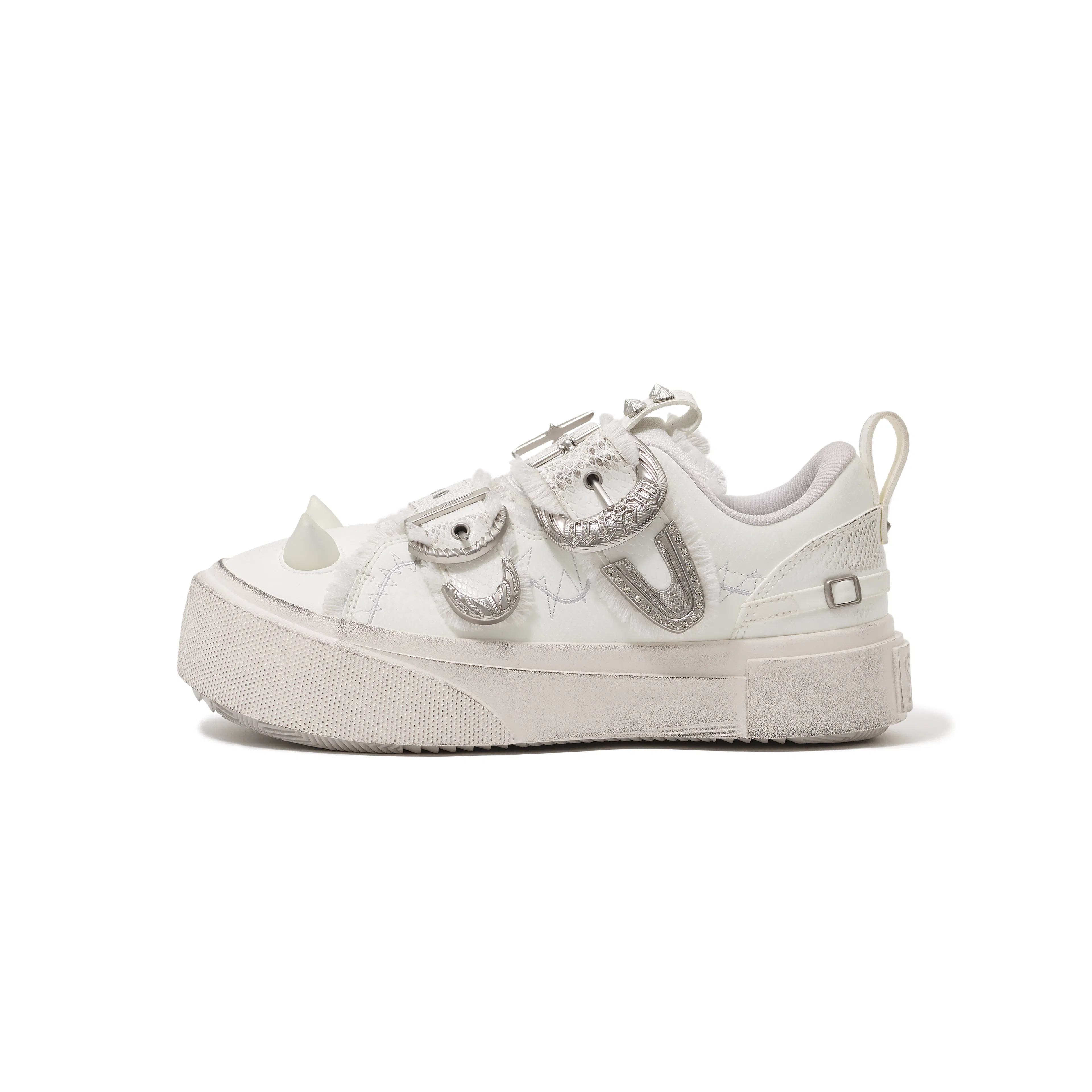 ANTA SNEAKERVERSE Lilith