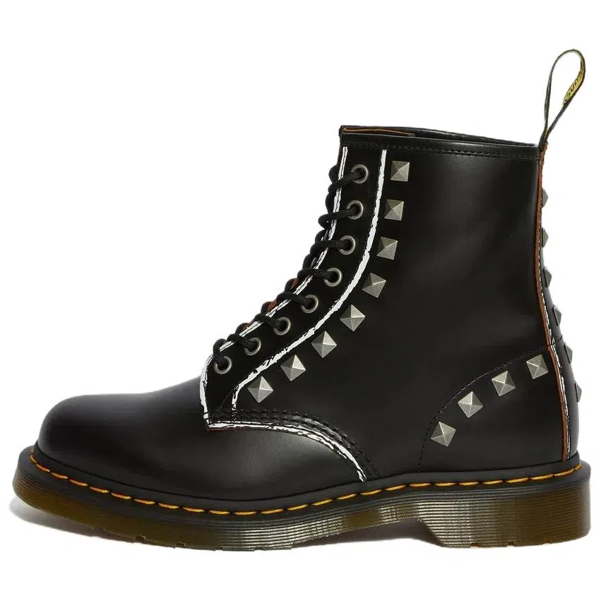 Dr. Martens 1460 Stud