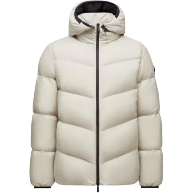Moncler Forez Hooded Short Down